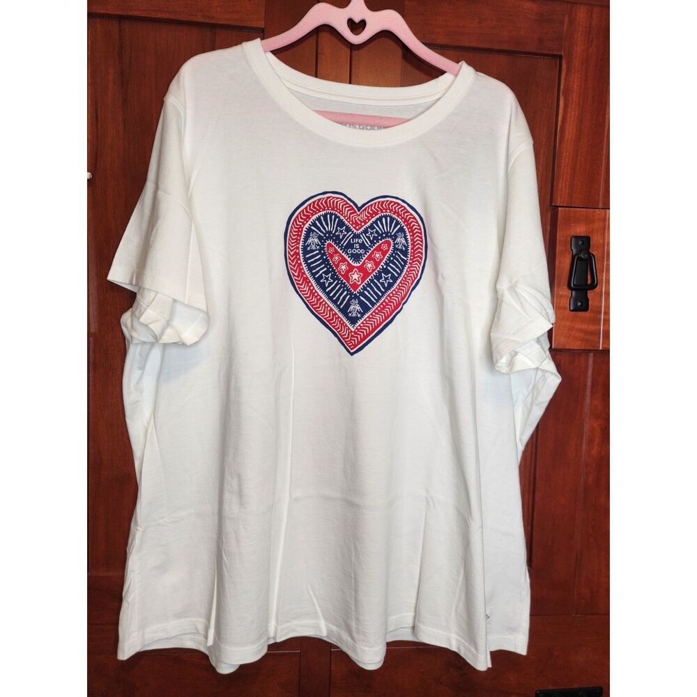 Life Is Good White T-Shirt w/ Red & White Heart on Front Women's Size 3X NWT!